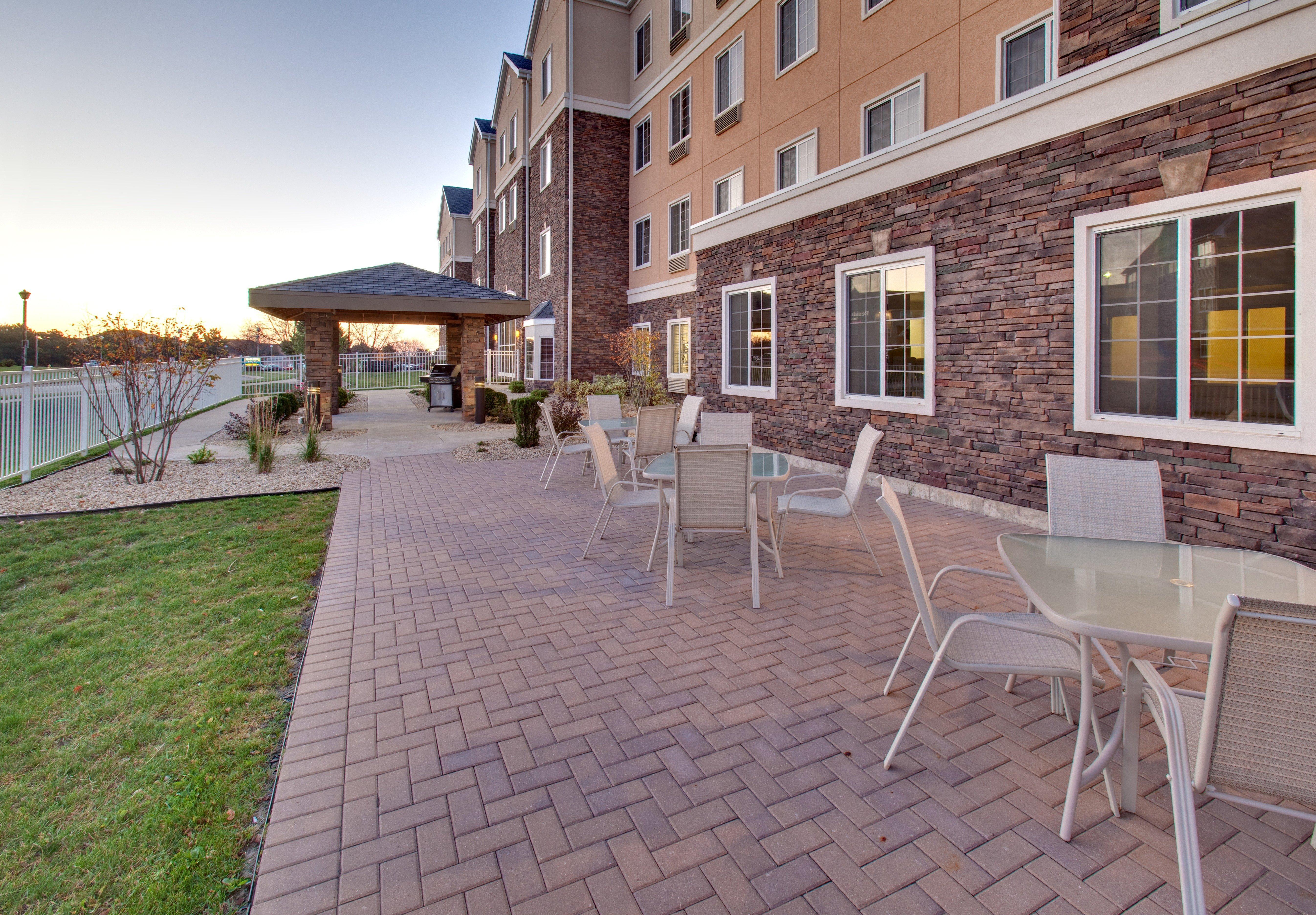 Staybridge Suites Rockford By Ihg Dış mekan fotoğraf