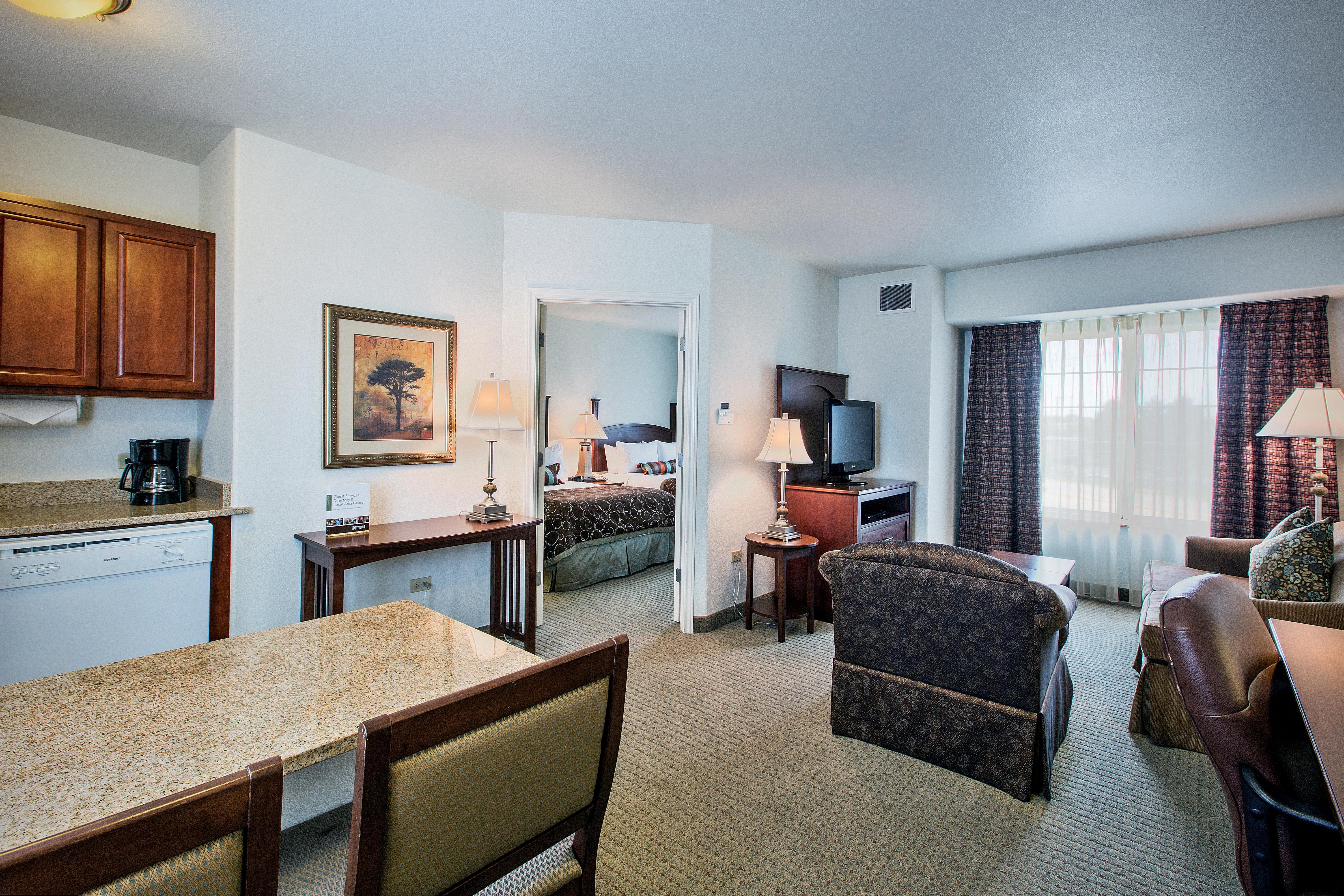 Staybridge Suites Rockford By Ihg Dış mekan fotoğraf