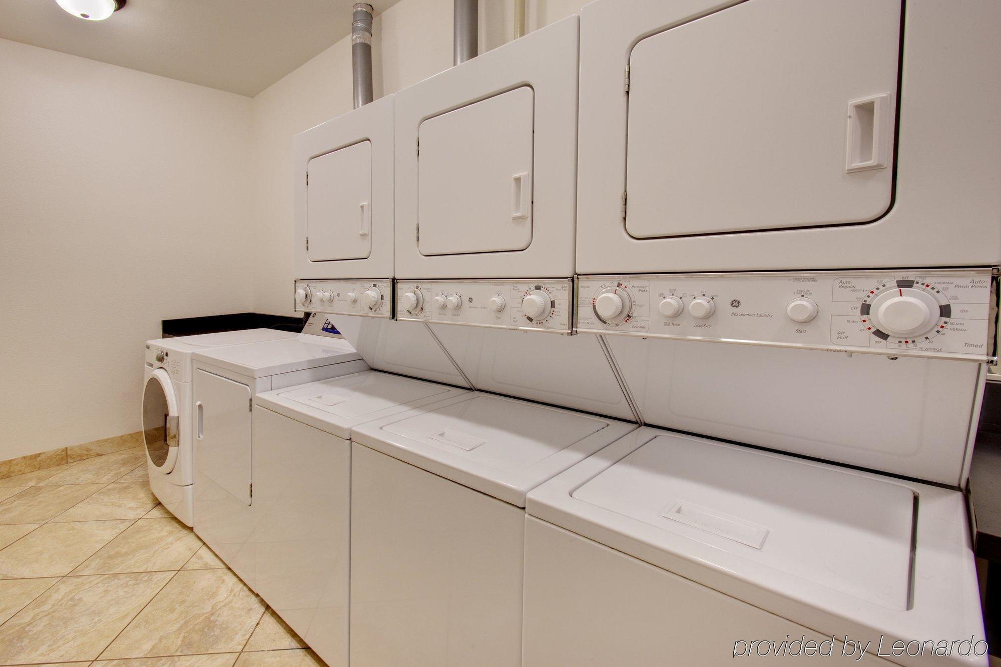 Staybridge Suites Rockford By Ihg Dış mekan fotoğraf