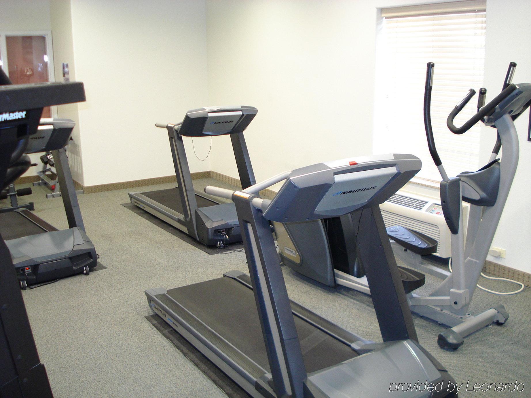 Staybridge Suites Rockford By Ihg Konforlar fotoğraf