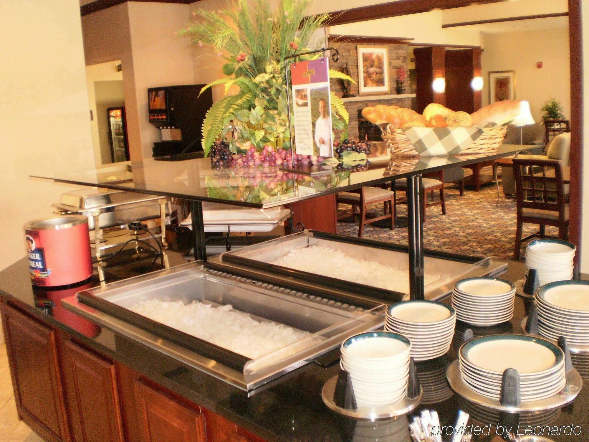 Staybridge Suites Rockford By Ihg Dış mekan fotoğraf